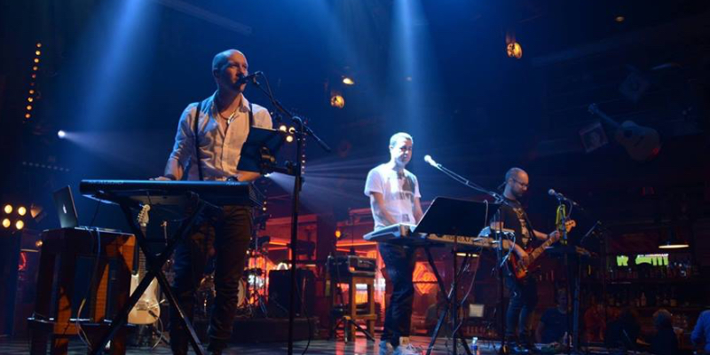 Be-One, Groupe de Musique Électronique en représentation - photo de couverture n° 3