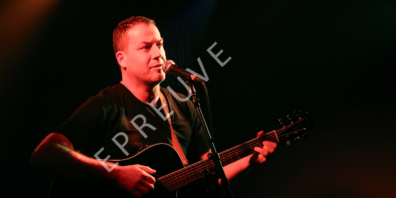 PLASTIC VINCENT, Chanteur Chanteur en représentation - photo de couverture n° 2