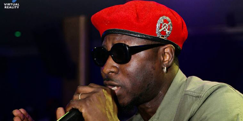 Niyi Kosi'Beru, Chanteur Chanteur en représentation à Paris - photo de couverture n° 1