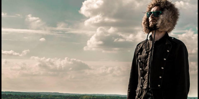 Solar Parachute, Musiciens Indie en représentation à Hauts de Seine - photo de couverture n° 3