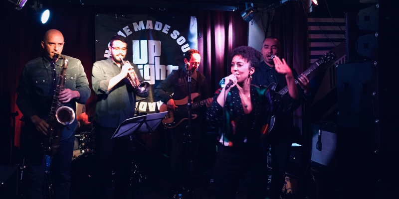 UPTIGHT, Groupe de Musique Soul en représentation à Paris - photo de couverture n° 2