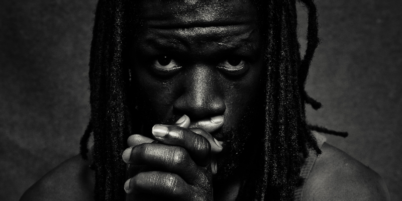 Maalkhema, Chanteur Chanteur en représentation - photo de couverture n° 1