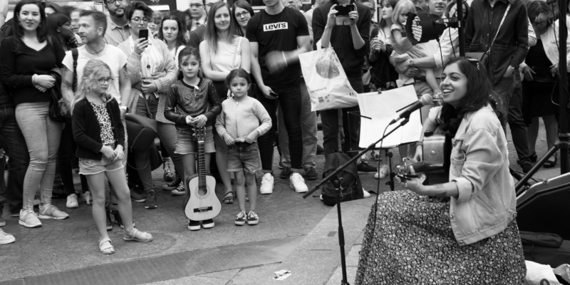 Sumana, Chanteur Acoustique en représentation à Paris - photo de couverture n° 3