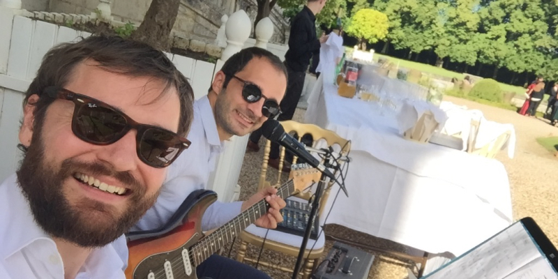 Out of the Blue, Musiciens Rock en représentation à Hauts de Seine - photo de couverture n° 2