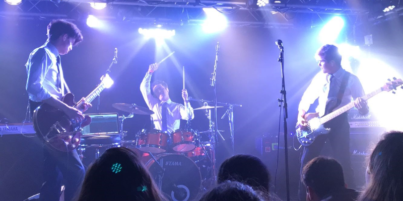 Lucie, Groupe de Musique Rock en représentation - photo de couverture n° 1