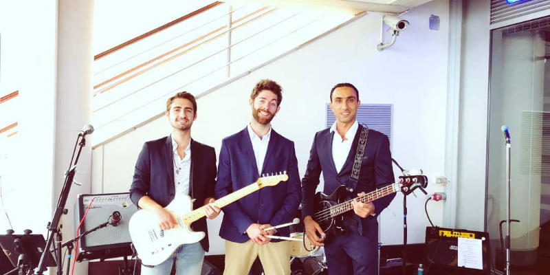 THE SKINNY FAT BOYZ, Groupe de Musique Rock en représentation - photo de couverture n° 3