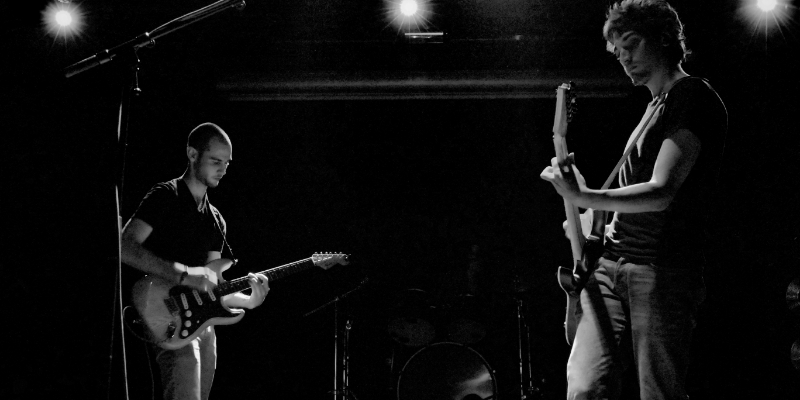 Flying Fools, Groupe de Musique Rock en représentation à Paris - photo de couverture n° 2