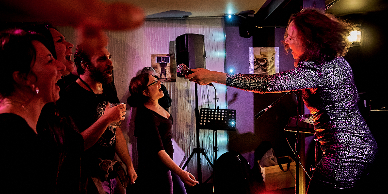 Nina et les fils de, Musiciens Rock en représentation - photo de couverture n° 2