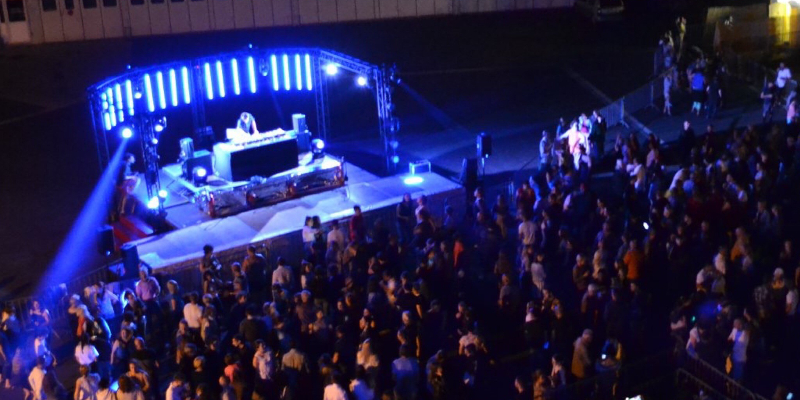 COLAS Events, Musiciens Generaliste en représentation à Seine Saint Denis - photo de couverture n° 3