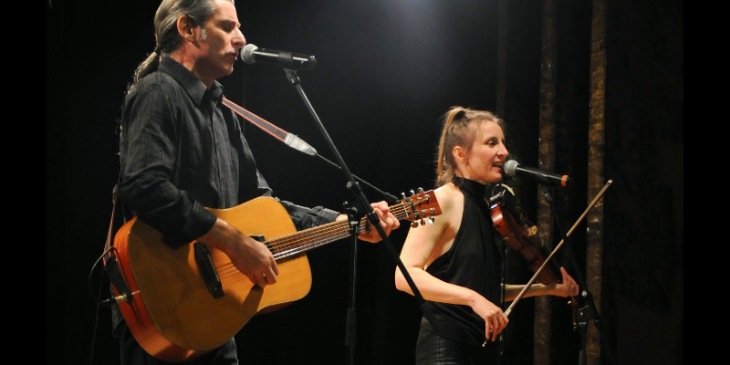 Kenna & Cox, Musiciens Acoustique en représentation - photo de couverture n° 3