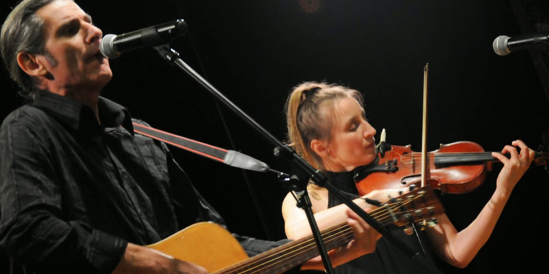 Kenna & Cox, Musiciens Acoustique en représentation - photo de couverture n° 2