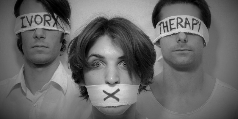 IVORY THERAPY, Groupe de Musique Rock en représentation - photo de couverture n° 1