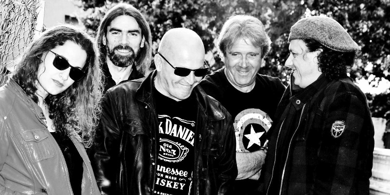 Overhead, Groupe de Musique Rock en représentation - photo de couverture n° 3