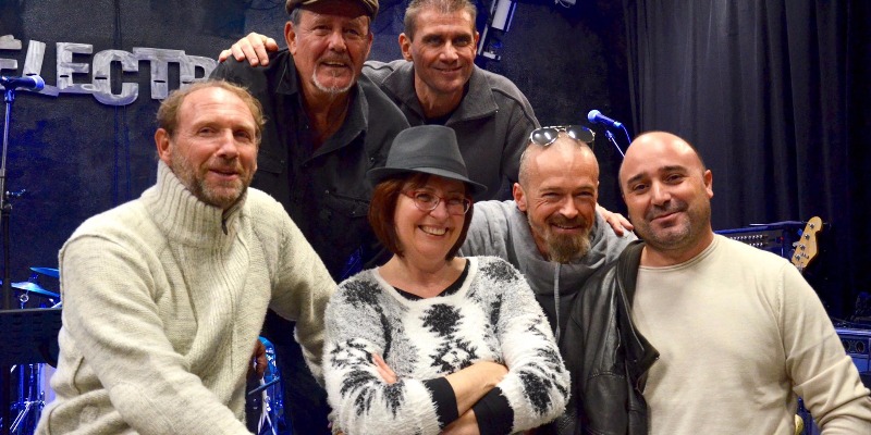 GCOW, Groupe de Musique Pop en représentation - photo de couverture n° 3