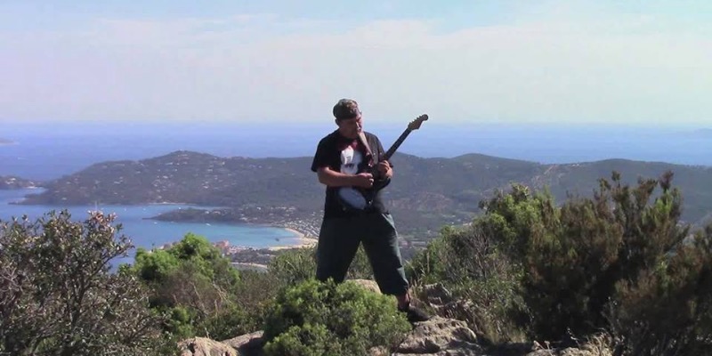 Mr Skin, Chanteur Rock en représentation à Var - photo de couverture n° 1