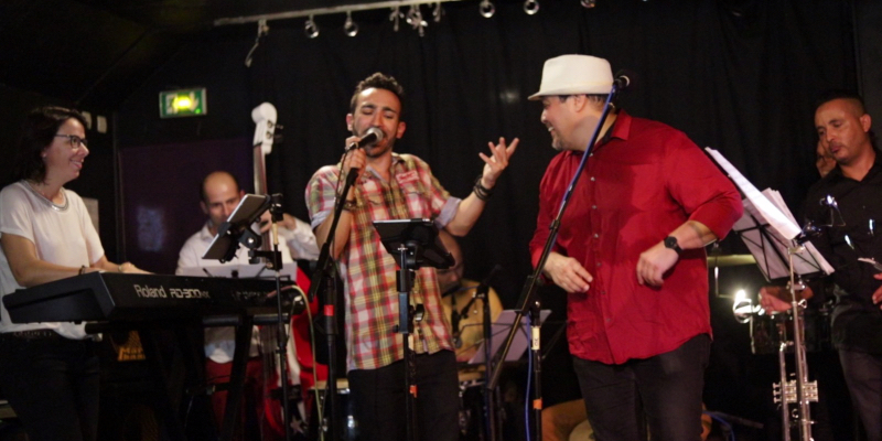 LA NUESTRA, Groupe de Musique Salsa en représentation - photo de couverture n° 1