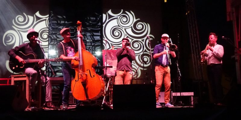 GOOSIE, Groupe de Musique Swing en représentation à Hérault - photo de couverture n° 1