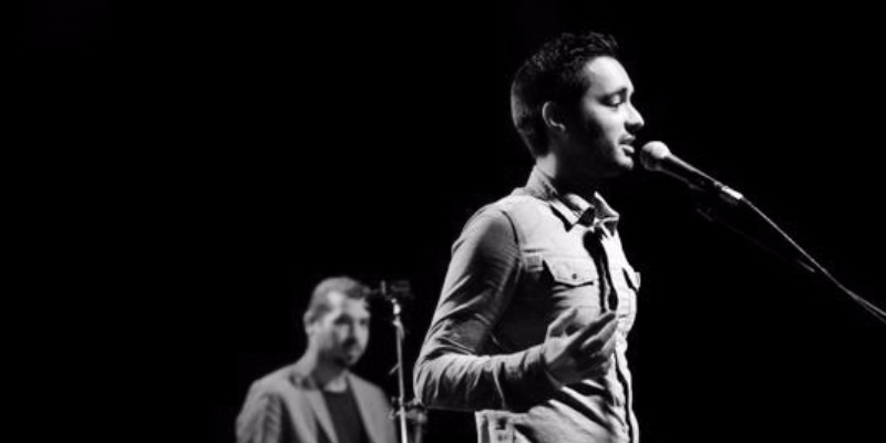 Diplomic', Chanteur Chanteur en représentation - photo de couverture n° 3