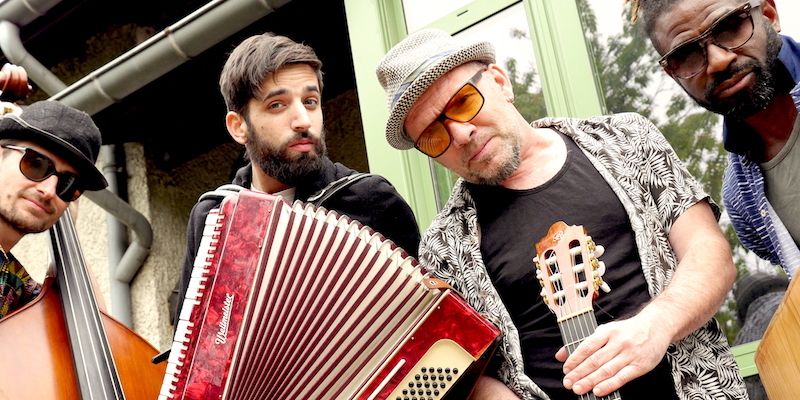 Barrio Combo, Groupe de Musique Musiques du Monde en représentation à Rhône - photo de couverture n° 2
