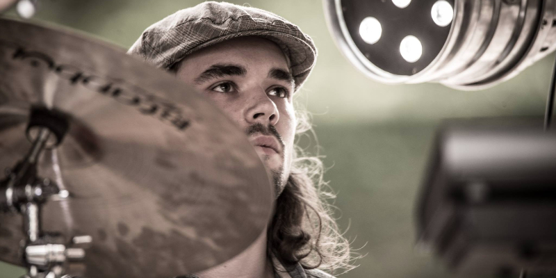 Holy Buzz, Groupe de Musique Rock en représentation - photo de couverture n° 2