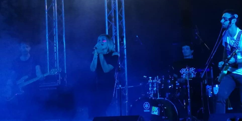 Dorothea, Musiciens Électronique en représentation - photo de couverture n° 1