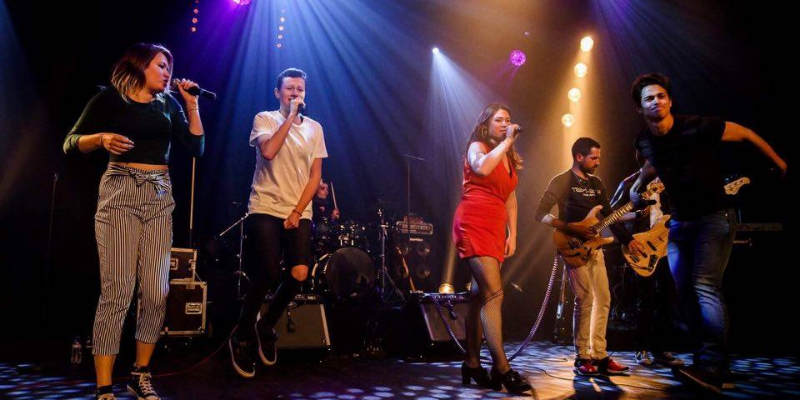 Emy Duo, Musiciens Soul en représentation à Paris - photo de couverture n° 2