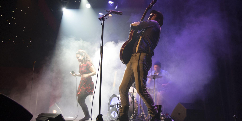 Burning Instant Karma, Groupe de Musique Rock en représentation à Var - photo de couverture n° 1
