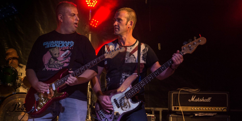 O-NYX, Groupe de Musique Rock en représentation à Territoire de Belfort - photo de couverture n° 2