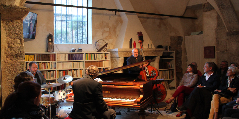 French Sumo, Groupe de Musique Jazz en représentation - photo de couverture n° 2