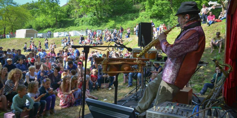 le bihan, DJ DJ en représentation à Finistère - photo de couverture