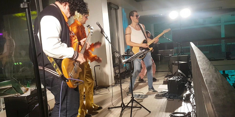 Théo Cupcic, Groupe de Musique Rock en représentation à Nord - photo de couverture n° 3