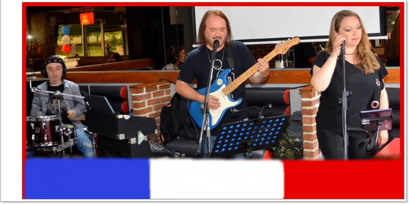 Pierre Coppik, Chanteur Chanteur en représentation à Pas de Calais - photo de couverture n° 3