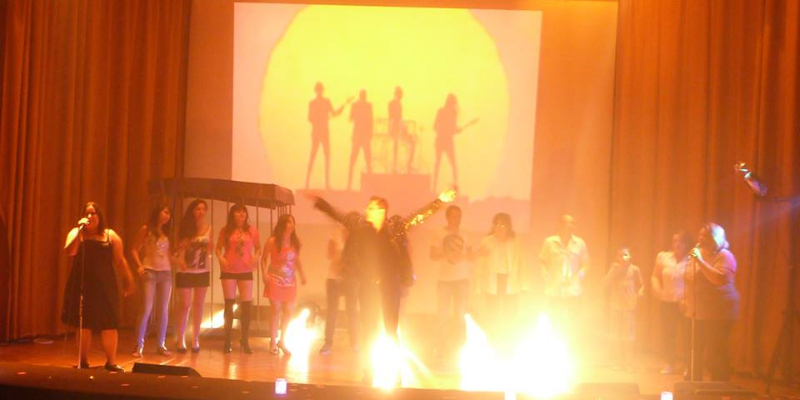 Troupe  "Frit'Style" Chant  Danse  humour, Chanteur Chanteur en représentation à Lot et Garonne - photo de couverture n° 3