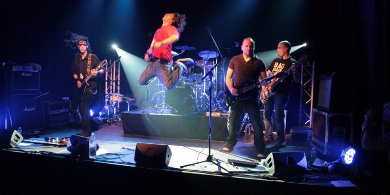 ÖGMA, Groupe de Musique Rock en représentation à Yonne - photo de couverture n° 3