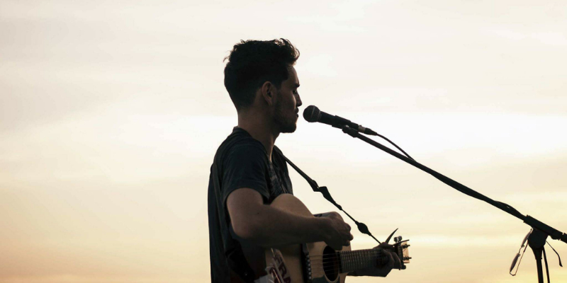 Joshua Wright, Groupe de Musique Rock en représentation à Alpes Maritimes - photo de couverture n° 1