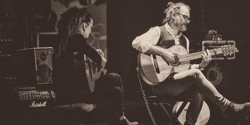 duo G'M Ange&Ines, Musiciens Guitariste en représentation à Vaucluse - photo de couverture n° 3