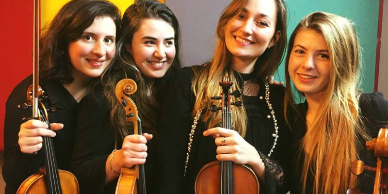 Pauline, Groupe de Musique Classique en représentation à Val de Marne - photo de couverture