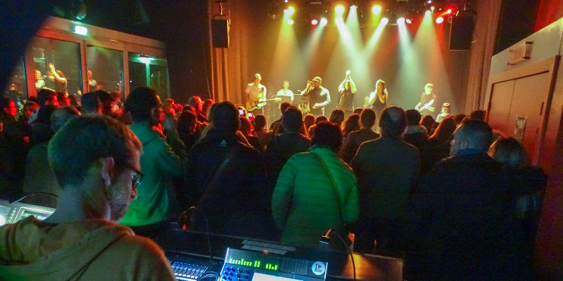 Orsay, Groupe de Musique Soul en représentation à Yonne - photo de couverture