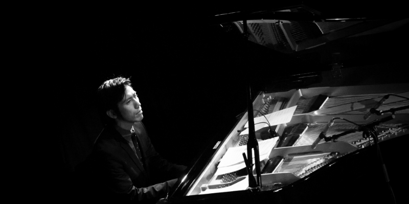 Hiroshi Murayama, Musiciens Pianiste en représentation à Paris - photo de couverture