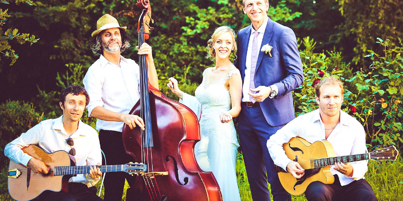 Cordes Nomades, Groupe de Musique Jazz Manouche en représentation à Hérault - photo de couverture n° 2