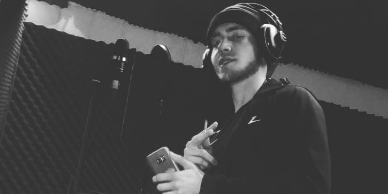J2, Musiciens Hip-hop en représentation à Essonne - photo de couverture