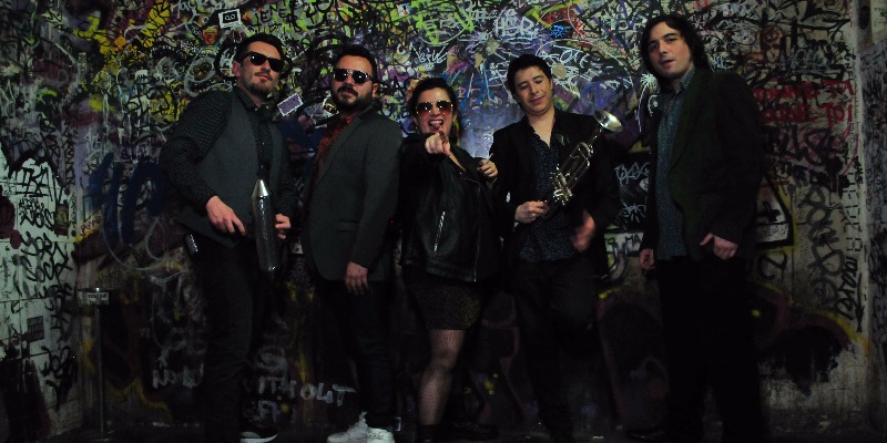 SONORA DE CUMBEAR, Groupe de Musique Latino en représentation - photo de couverture n° 1
