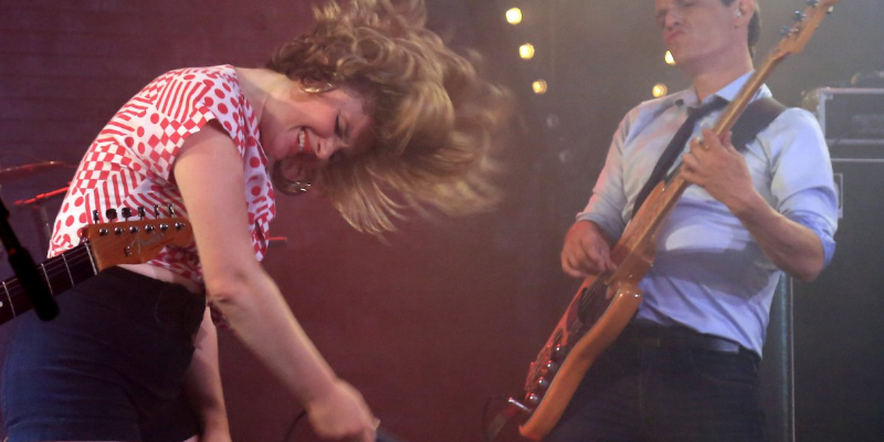 Shake It, Groupe de Musique Rock en représentation à Gironde - photo de couverture n° 1