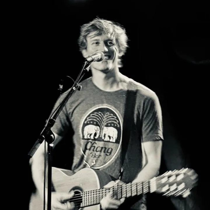 undefined n° 2