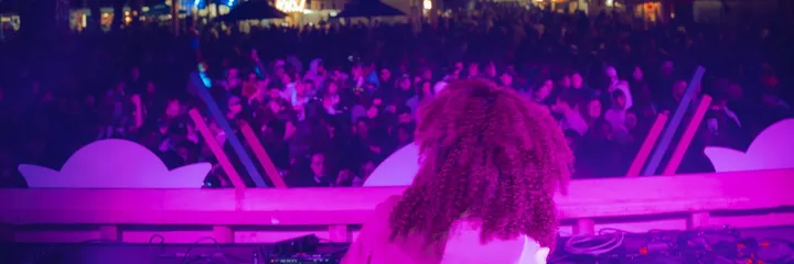 undefined n° 1
