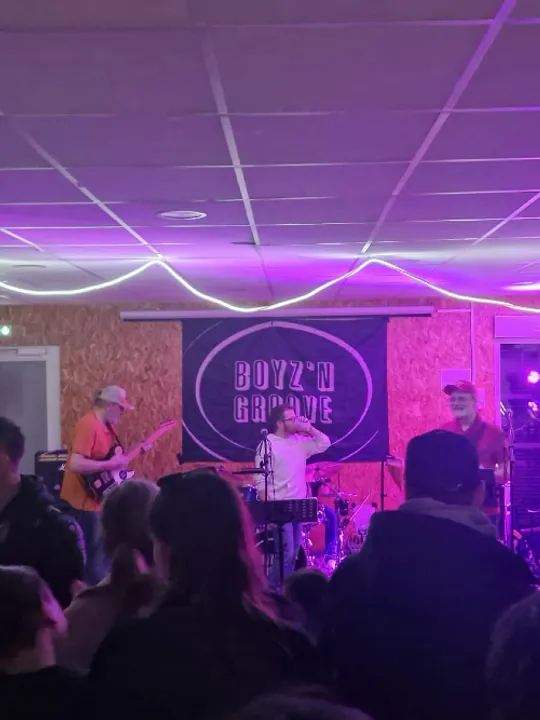 Les concerts passés et à venir de BOYZ'N GROOVE