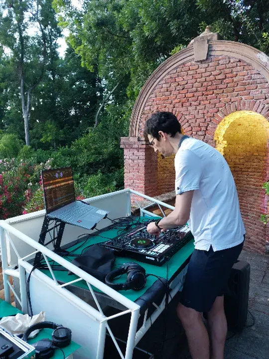 Les concerts passés et à venir de DJ ONIXX