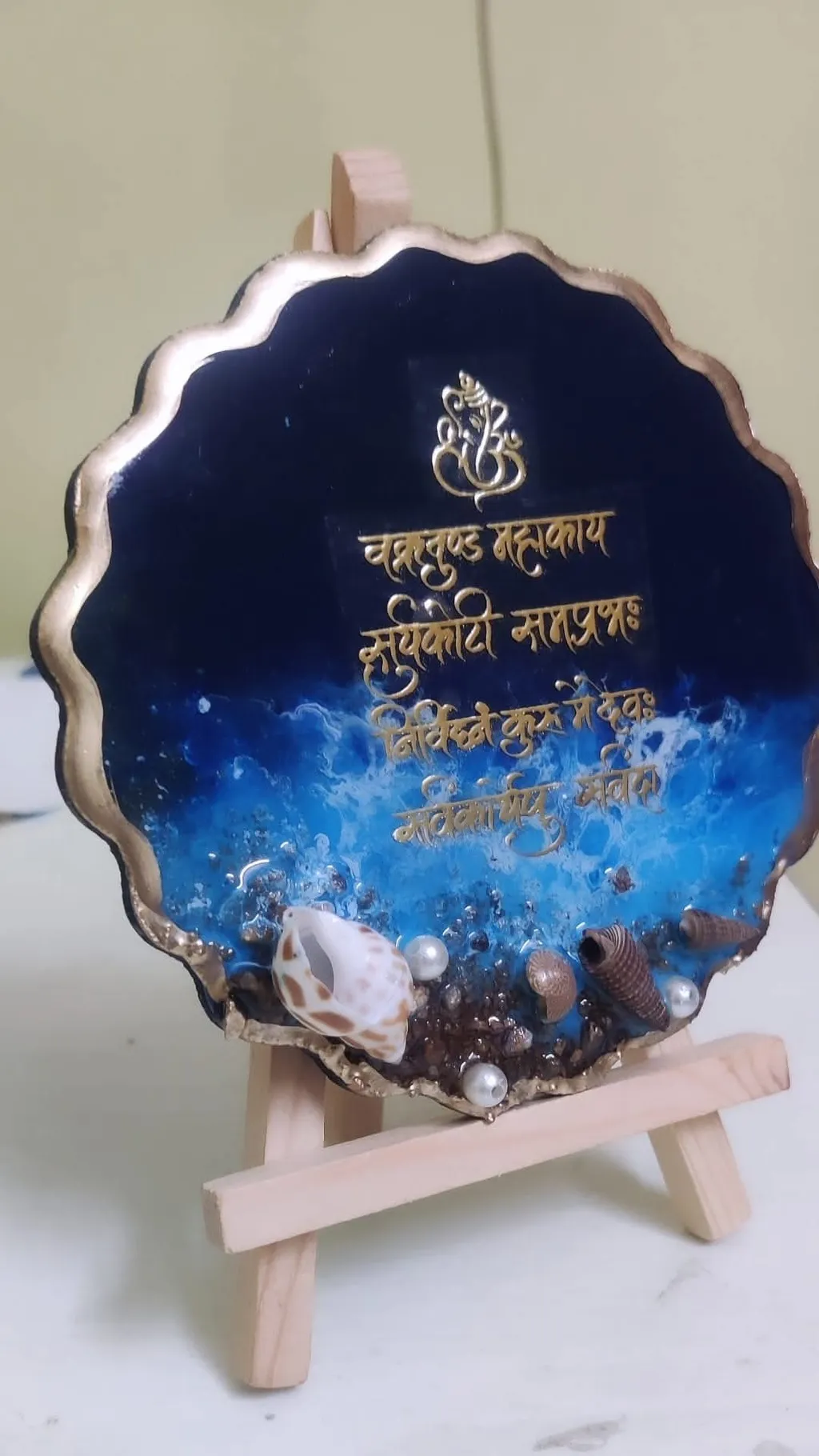 Resin Shivaji/Mantra show piece 