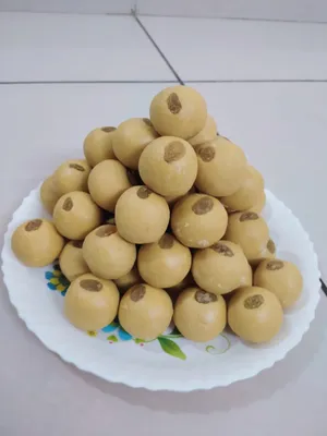 Besan Ladoo | बेसन लाडू 