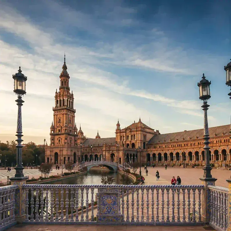 Seville, a few minutes' walk from MB Lockers